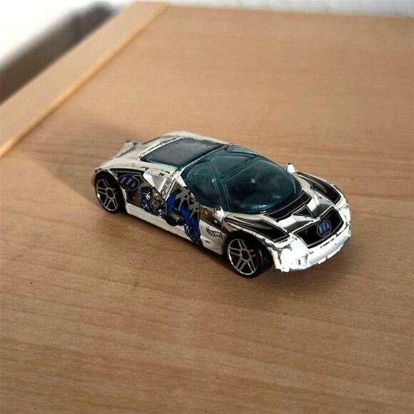 Vintage 1997 Hot Wheels Ford GT-90 Anime Series 1:64 Diecast Model Car - Picture 4 of 9